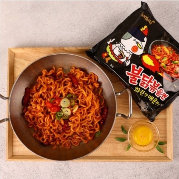 Dry instant noodles, spicy chicken flavor, 140g (5-pack)
